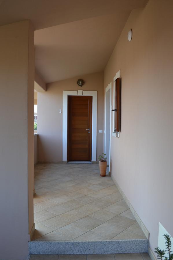 Guest Rooms Affittacamere San Teodoro  Luaran gambar